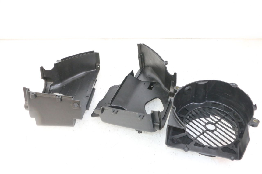 photo de MOTOR ABDECKUNG PEUGEOT VIVACITY 125 (2010 - 2017) - Zoom auf Gebrauchszustand