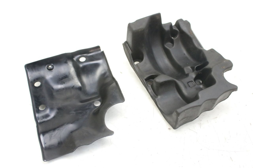 photo de MOTORDECKEL TRIUMPH SPRINT ST 955 (1999 - 2001) - Detailansicht des Bauteils