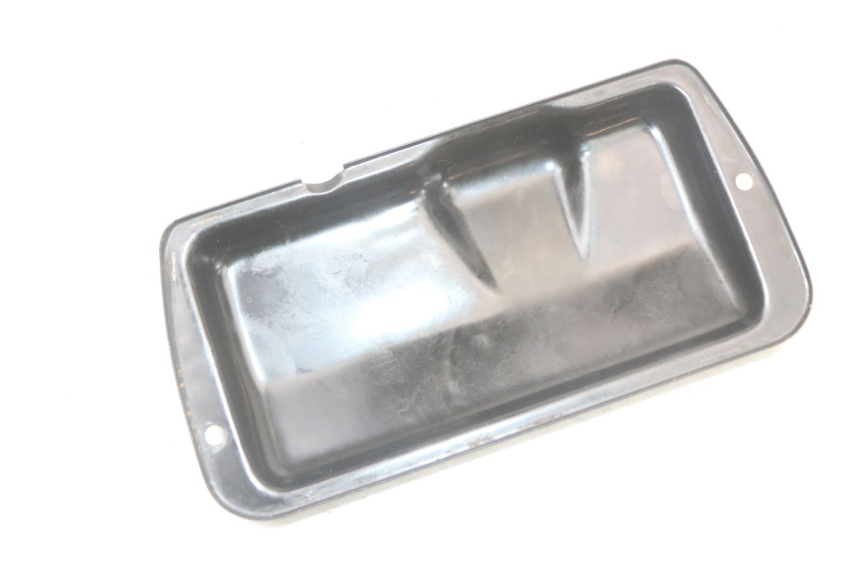 photo de MOTOR ABDECKUNG SUZUKI GS F 500 (2004 - 2007) - Zoom auf Gebrauchszustand