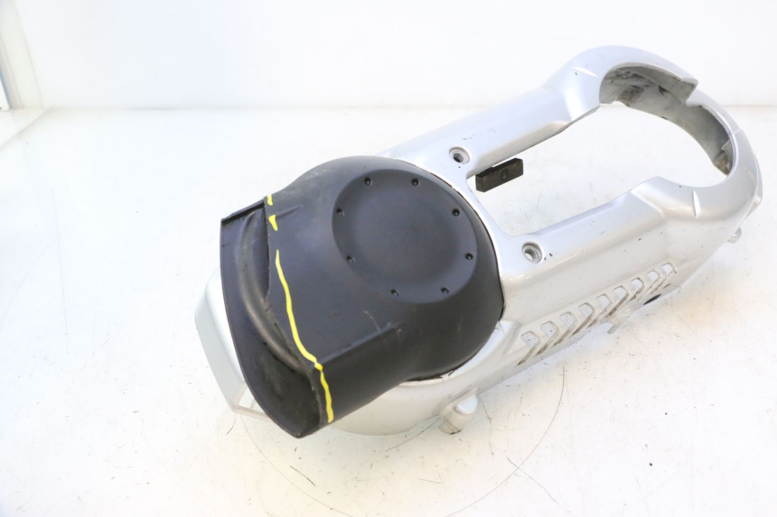 photo de MOTOR ABDECKUNG BOOM TRIKE FUN 500 (2004 - 2010) - Details der Befestigungspunkte