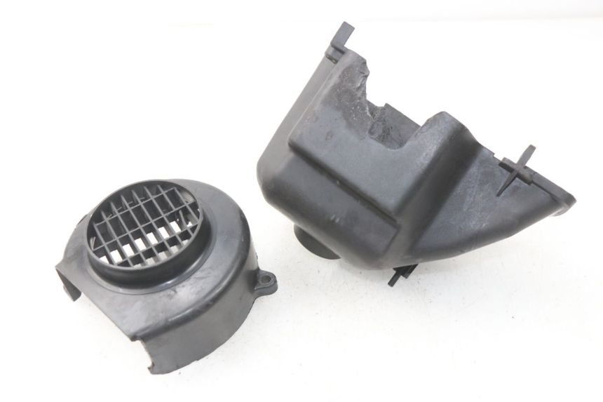 photo de MOTOR ABDECKUNG PEUGEOT VIVACITY 100 (1999 - 2008) - Zoom auf Gebrauchszustand