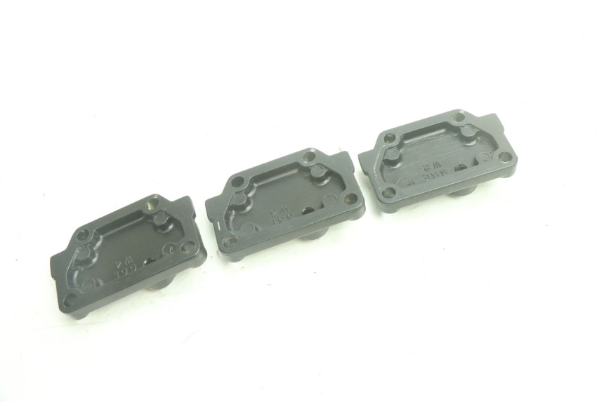 photo de MOTOR ABDECKUNG YAMAHA WAVE RUNNER GP R 1200 (2000 - 2003) - Technische Nahaufnahme