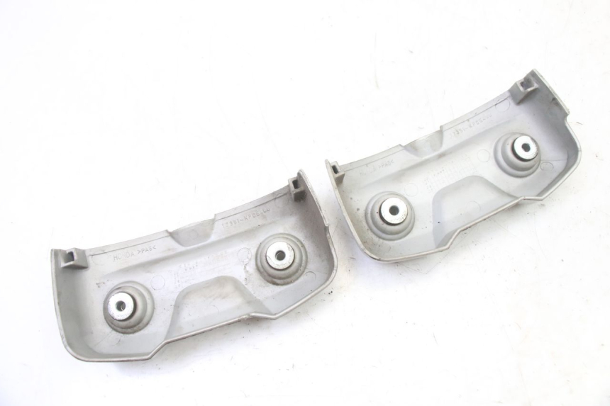 photo de MOTOR ABDECKUNG HONDA XLV VARADERO 125 (2000 - 2006) - Details der Befestigungspunkte