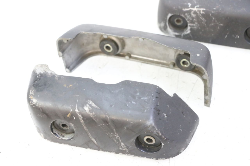 photo de MOTOR ABDECKUNG YAMAHA XV VIRAGO 535 (1988 - 2004) - Details der Befestigungspunkte