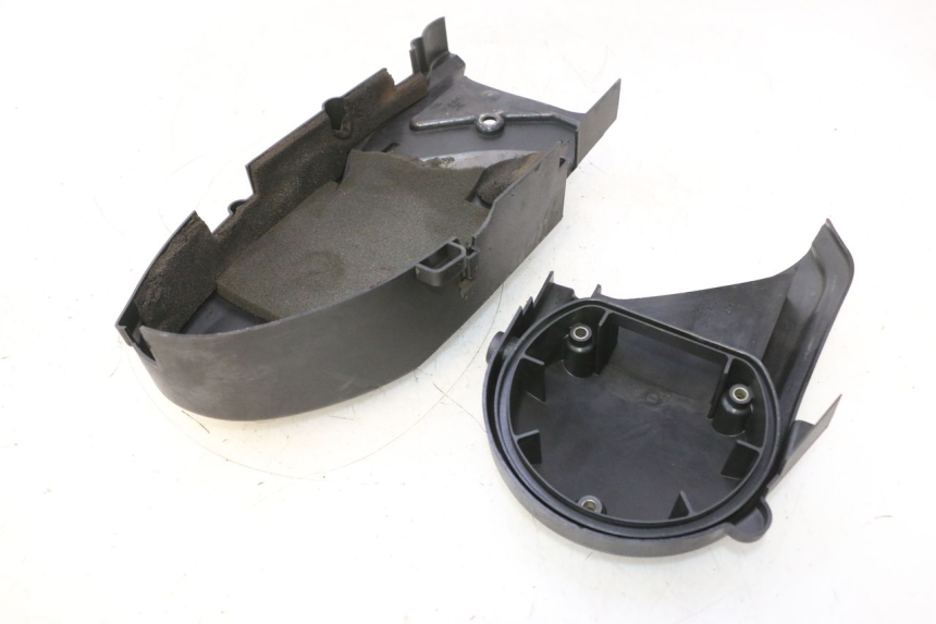 photo de MOTORABDECKUNG YAMAHA YP MAJESTY 125 (1998 - 2001) - Alternative Perspektive