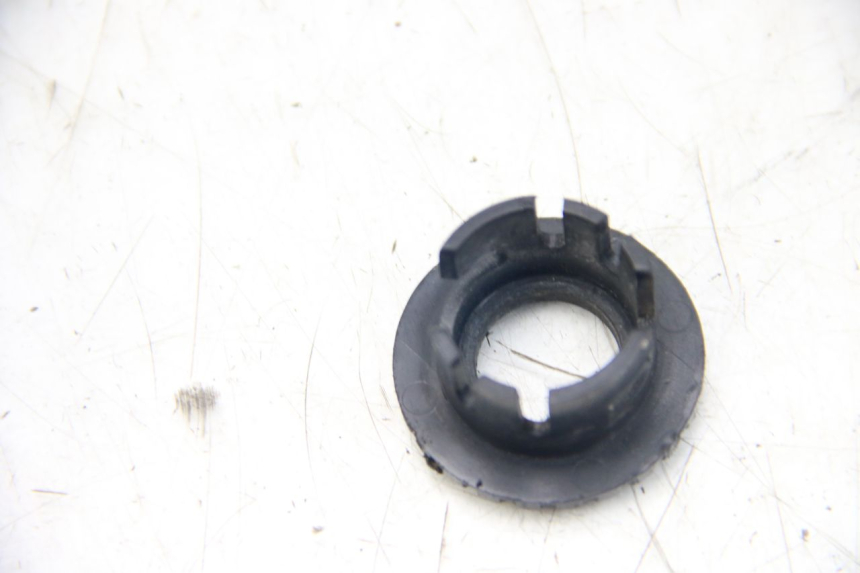 photo de ZÜNDSCHLOSSABDECKUNG PGO BIG MAX 50 (2001 - 2009) - Detailansicht des Bauteils