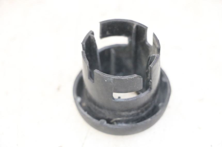 photo de ZÜNDSCHLOSSABDECKUNG MBK BOOSTER SPIRIT NAKED 50 (2004 - 2017) - Detailansicht des Bauteils