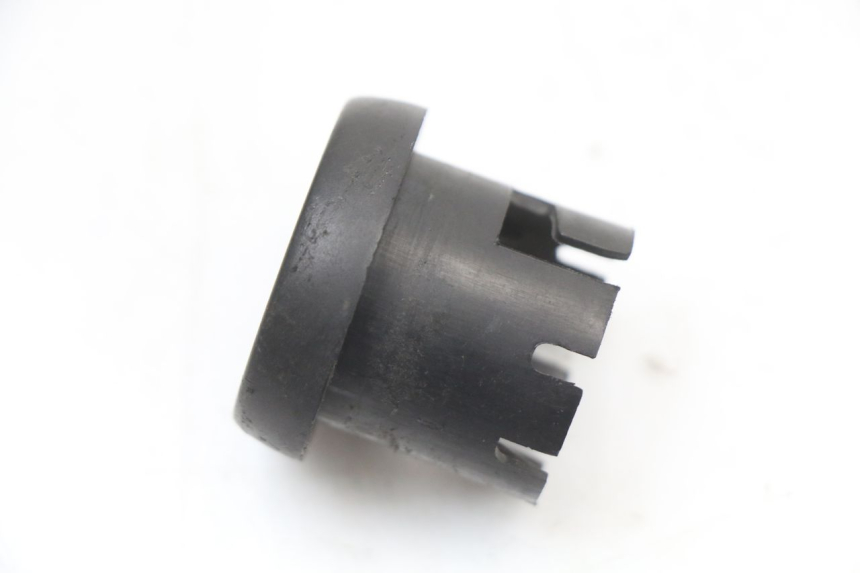 photo de ZÜNDSCHLOSSABDECKUNG RENAULT KOURANOS 125 (2001 - 2004) - Detailansicht des Bauteils