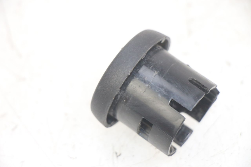 photo de ZÜNDSCHLOSSABDECKUNG YAMAHA NEOS NEO'S 4T 50 (2008 - 2016) - Zoom auf Gebrauchszustand