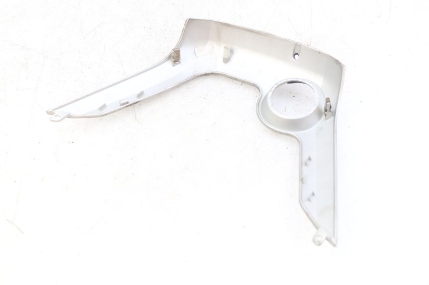 photo de ZÜNDSCHLOSSABDECKUNG MBK SKYCRUISER 125 (2010 - 2013) - Detailansicht des Bauteils