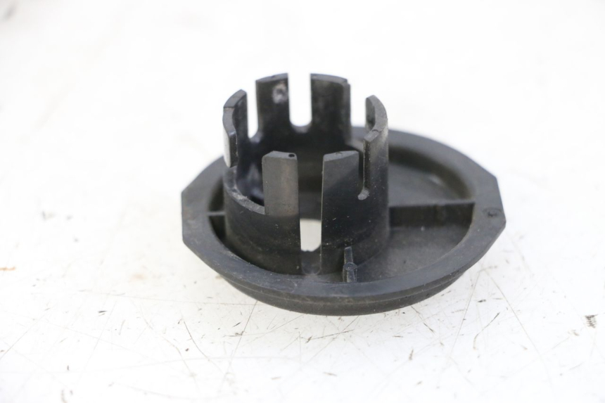 photo de ZÜNDSCHLOSSABDECKUNG SUZUKI BURGMAN 125 (2015 - 2017) - Zoom auf Gebrauchszustand