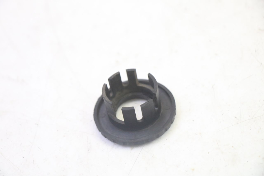 photo de ZÜNDSCHLOSSABDECKUNG PEUGEOT TWEET PRO CARGO 50 (2018 - 2022) - Zoom auf Gebrauchszustand