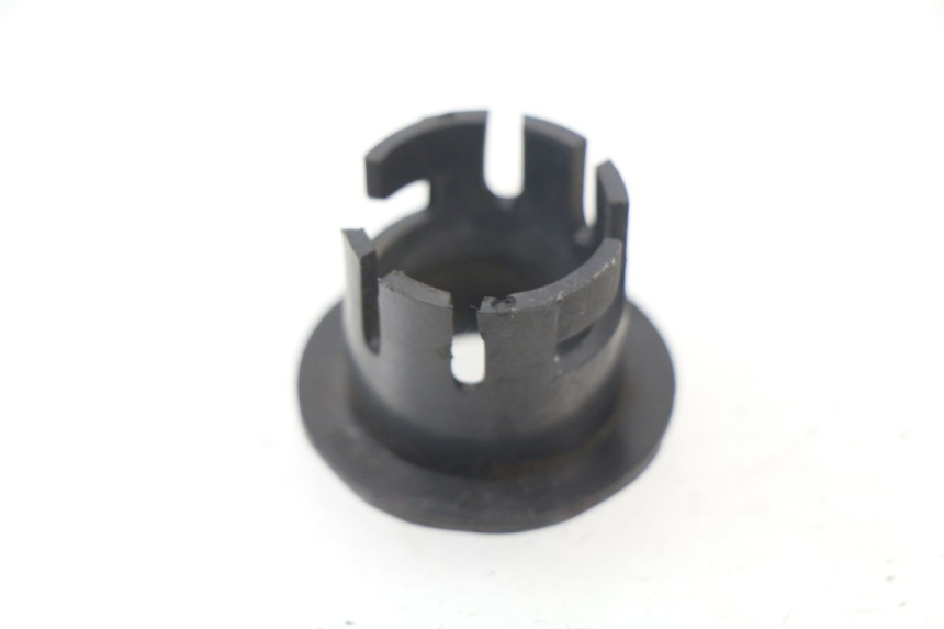 photo de ZÜNDSCHLOSSABDECKUNG KINROAD XT T-8 125 (2006 - 2006) - Detailansicht des Bauteils