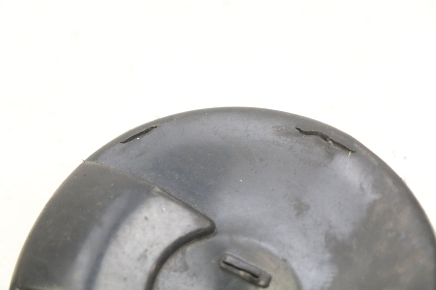 photo de SCHEINWERFERSTAUBDECKEL PIAGGIO VESPA S 2T 50 (2007 - 2014) - Zoom auf Gebrauchszustand