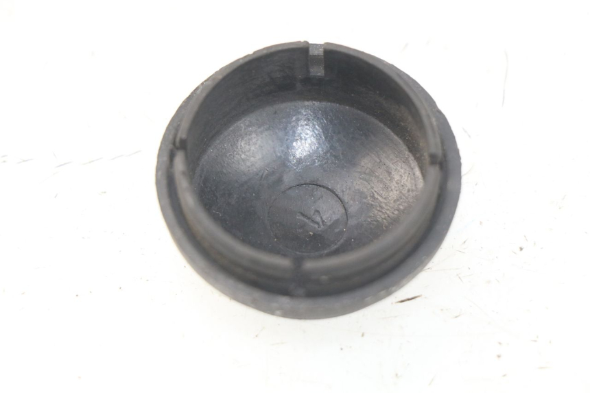 photo de RADABDECKUNG PIAGGIO FLY 2T 50 (2004 - 2017) - Detailansicht des Bauteils