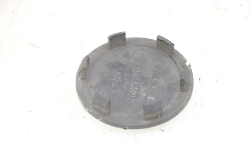 photo de RADABDECKUNG PEUGEOT JET FORCE CARBU 50 (2003 - 2016) - Detailansicht des Bauteils