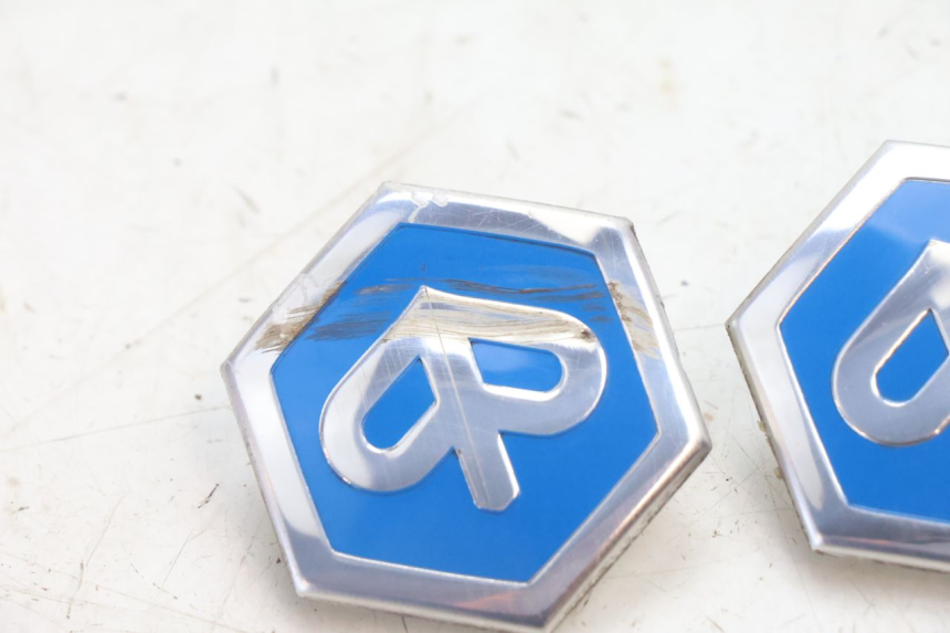 photo de RADABDECKUNG PIAGGIO MP3 500 (2016 - 2018) - Detailansicht des Bauteils