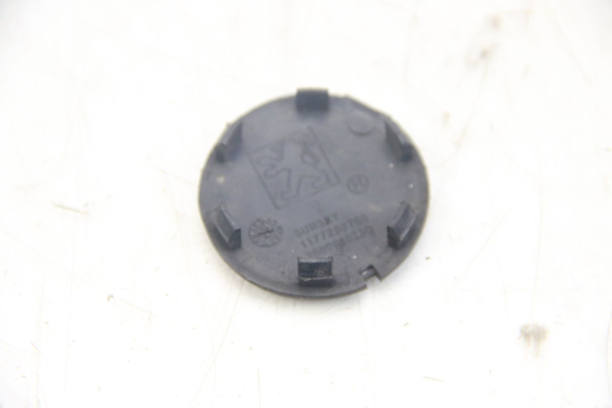 photo de RADABDECKUNG PEUGEOT VIVACITY NEW 4T 50 (2008 - 2017) - Detailansicht des Bauteils