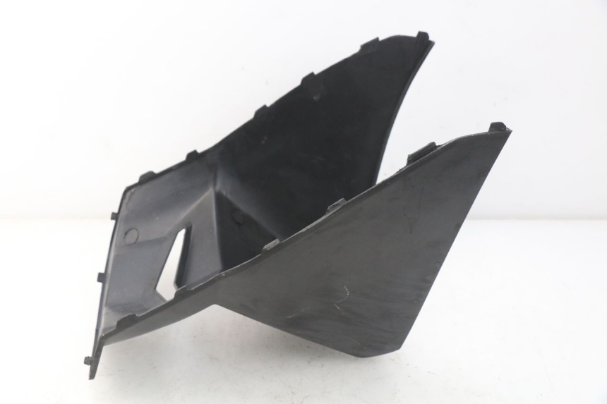 photo de SITZBANKABDECKUNG KYMCO AGILITY 4T 50 (2005 - 2018) - Details der Befestigungspunkte