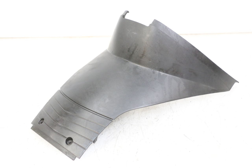 photo de UNTER SITZ VERKLEIDUNG APRILIA SR MOTARD 50 (2012 - 2018) - Zoom auf Gebrauchszustand