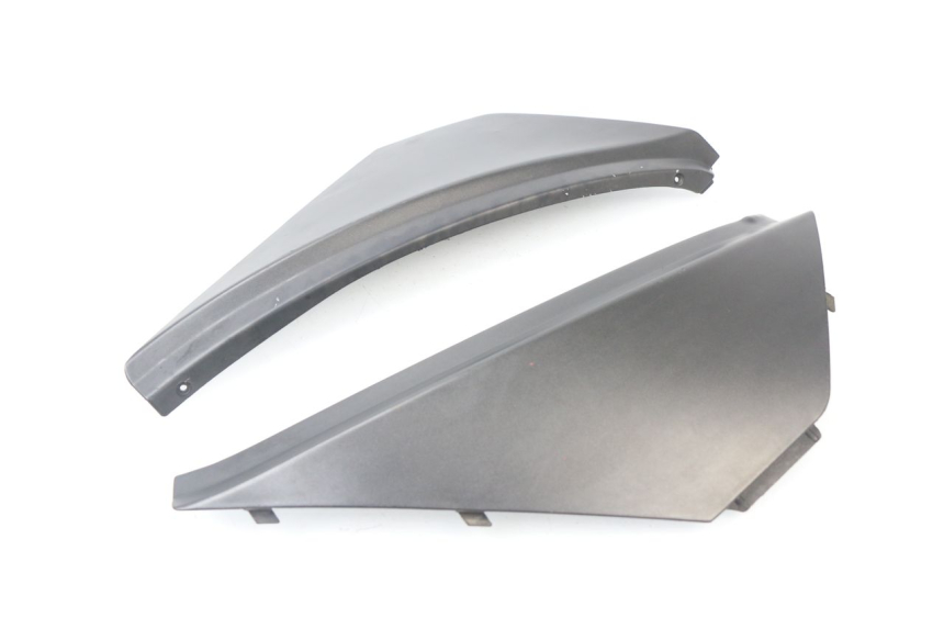 photo de UNTER SITZ VERKLEIDUNG APRILIA ATLANTIC 125 (2003 - 2009) - Zoom auf Gebrauchszustand