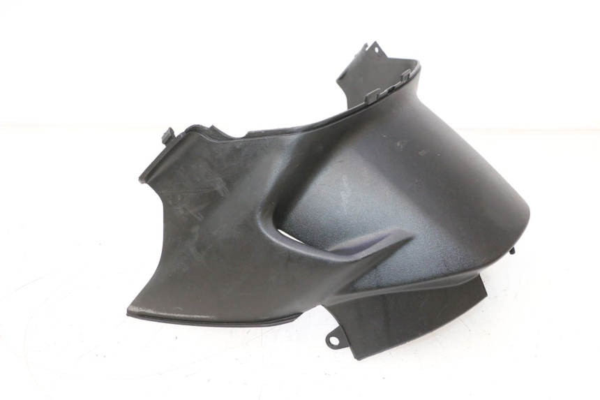photo de UNTER SITZ VERKLEIDUNG MBK BOOSTER ROCKET 50 (2004 - 2016) - Details der Befestigungspunkte