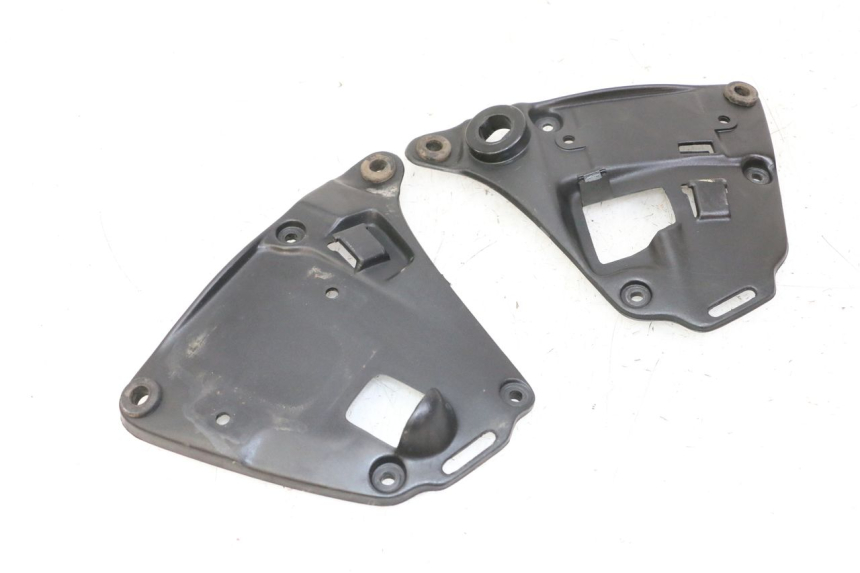 photo de UNTER SITZ VERKLEIDUNG APRILIA CLASSIC 125 (1995 - 2001) - Zoom auf Gebrauchszustand