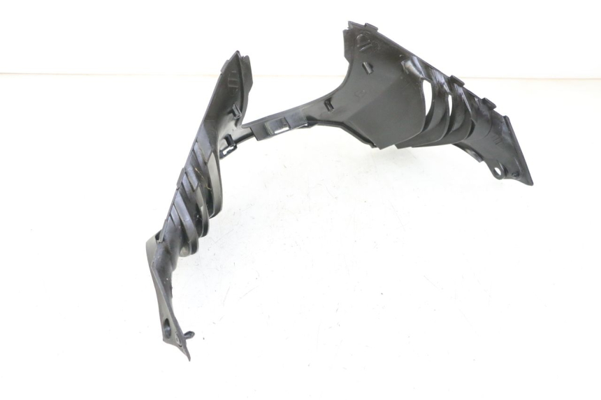 photo de UNTER SITZ VERKLEIDUNG DAELIM BESBI 125 (2007 - 2008) - Zoom auf Gebrauchszustand