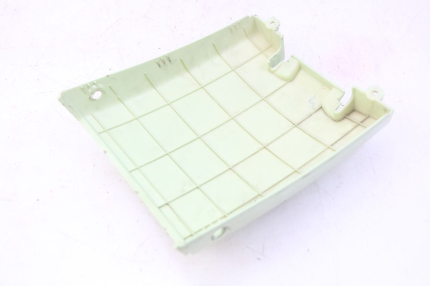 photo de SITZBANKABDECKUNG PEUGEOT DJANGO 2T 50 (2014 - 2019) - Zoom auf Gebrauchszustand