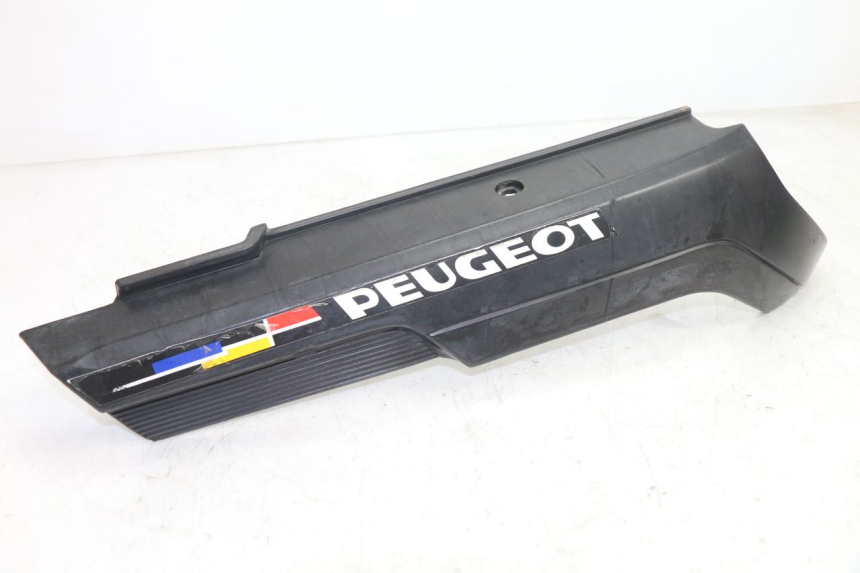photo de UNTER SITZ VERKLEIDUNG RECHTS PEUGEOT 103 SPX CLIP 50 (1989 - 1992) - Hauptansicht