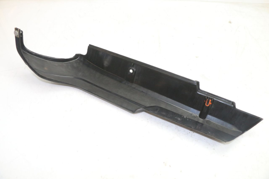 photo de UNTER SITZ VERKLEIDUNG RECHTS PEUGEOT 103 SPX CLIP 50 (1989 - 1992) - Gesamtansicht des Produkts