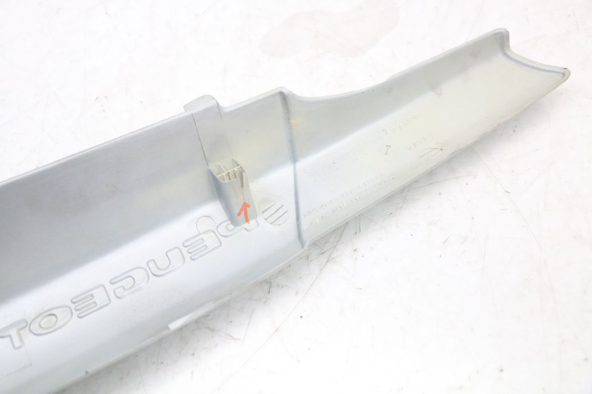 photo de RECHTER SITZBANKDECKEL PEUGEOT 103 VOGUE VS2 50 (2004 - 2017) - Geprüftes Gebrauchtteil