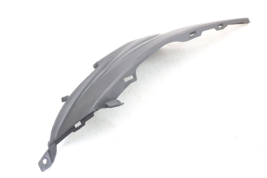 photo de UNTER SITZ VERKLEIDUNG RECHTS SUZUKI ADDRESS 110 (2015 - 2020) - Gesamtansicht des Produkts