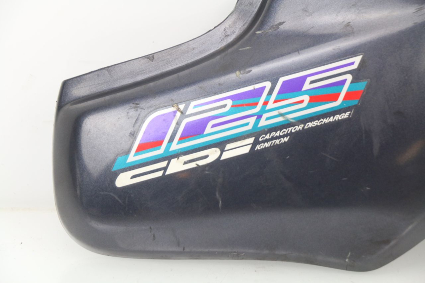 photo de UNTER SITZ VERKLEIDUNG RECHTS HONDA CG 125 (1996 - 1998) - Alternative Perspektive