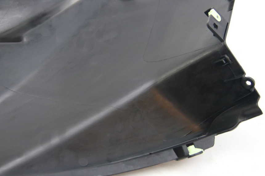 photo de RECHTER SITZBANKDECKEL PEUGEOT CITYSTAR 125 (2011 - 2017) - Geprüftes Gebrauchtteil
