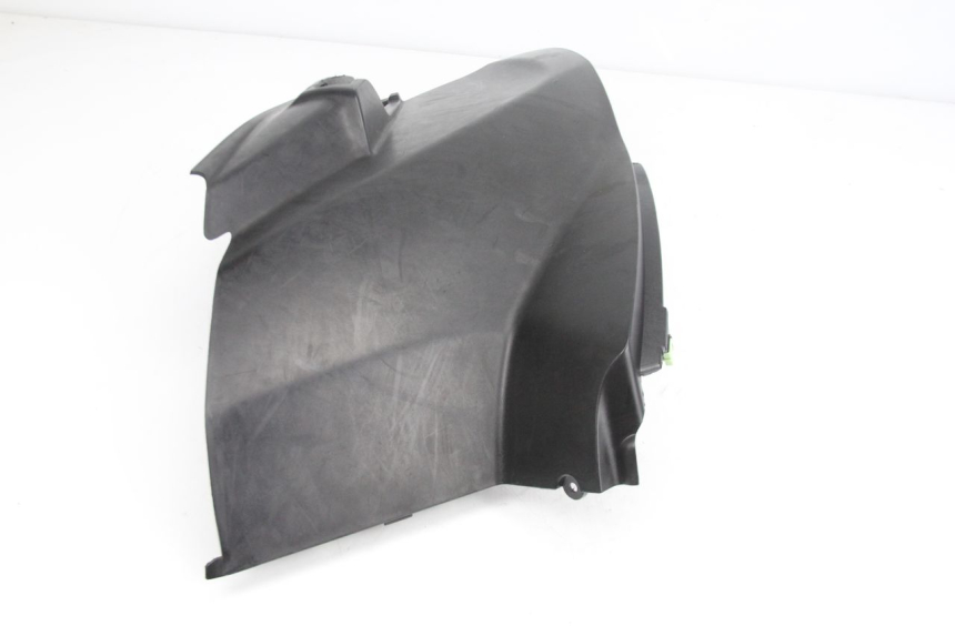 photo de RECHTER SITZBANKDECKEL PEUGEOT CITYSTAR 50 (2013 - 2017) - Zoom auf Gebrauchszustand