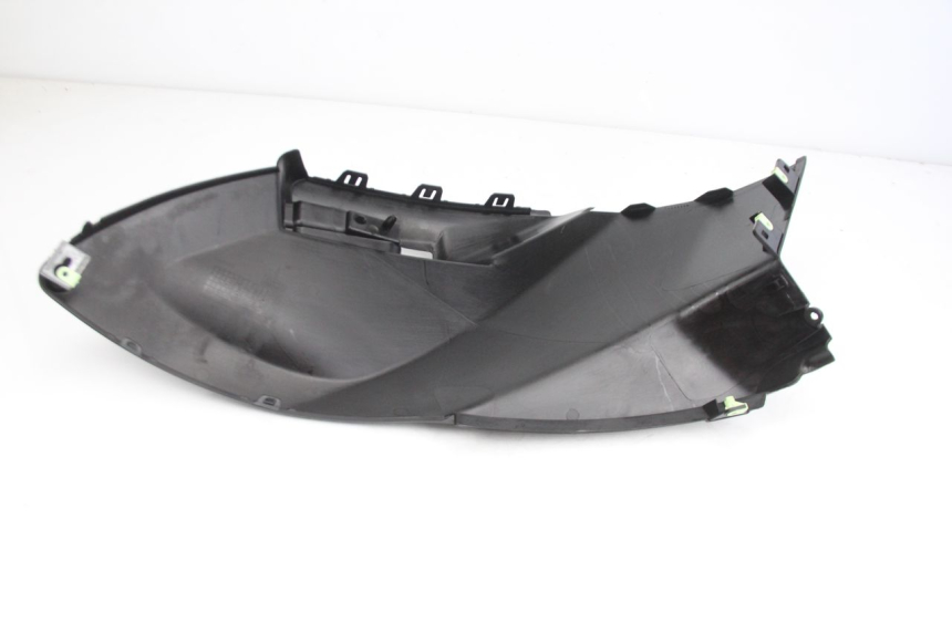 photo de RECHTER SITZBANKDECKEL PEUGEOT CITYSTAR 50 (2013 - 2017) - Alternative Perspektive