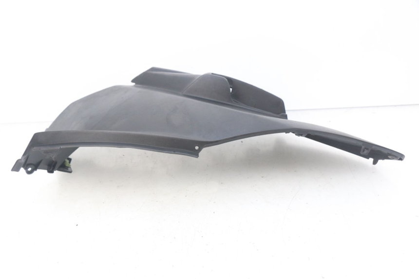 photo de RECHTER SITZBANKDECKEL PEUGEOT CITYSTAR 50 (2013 - 2017) - Alternative Perspektive