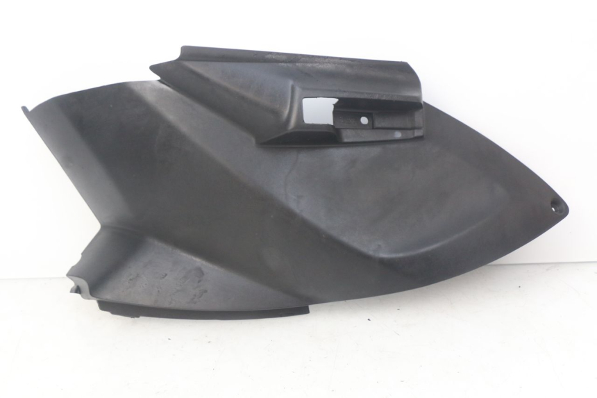 photo de RECHTER SITZBANKDECKEL PEUGEOT CITYSTAR 50 (2013 - 2017) - Details der Befestigungspunkte