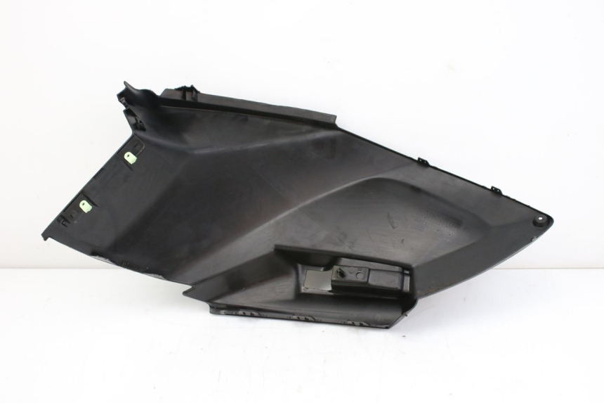 photo de RECHTER SITZBANKDECKEL PEUGEOT CITYSTAR 50 (2013 - 2017) - Gesamtansicht des Produkts