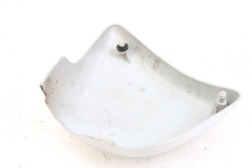 photo de UNTER SITZ VERKLEIDUNG RECHTS APRILIA CLASSIC 125 (1995 - 2001) - Detailansicht des Bauteils