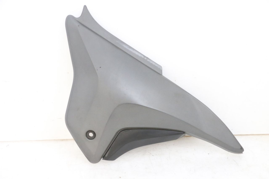 photo de UNTER SITZ VERKLEIDUNG RECHTS KSR CODE 125 (2018 - 2020) - Hauptansicht