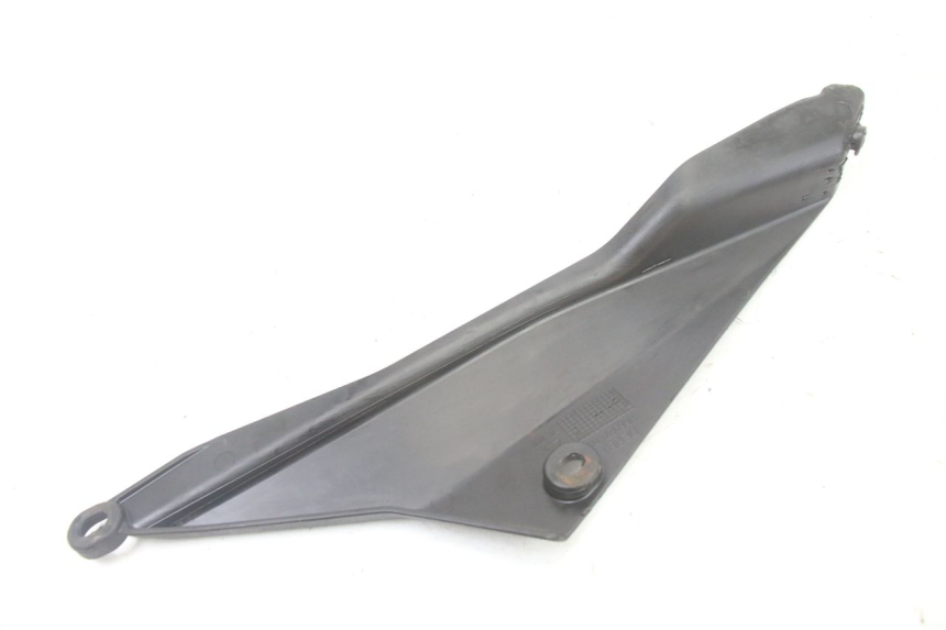 photo de UNTER SITZ VERKLEIDUNG RECHTS DERBI SENDA SM DRD X-TREME 50 (2011 - 2017) - Zoom auf Gebrauchszustand