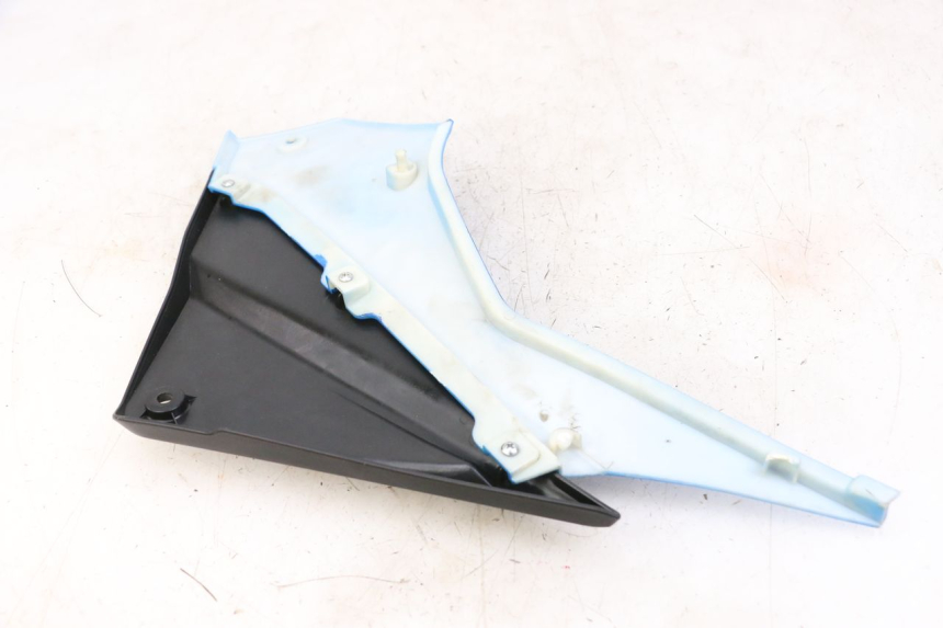 photo de UNTER SITZ VERKLEIDUNG RECHTS EBROH BRAVO GLE 1 (2020 - 2024) - Detailansicht des Bauteils