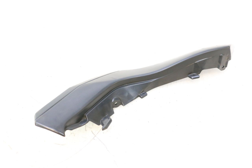 photo de RECHTS UNTER DER SITZBANK VERKLEIDUNG KAWASAKI ER-6 ER6 F ABS 650 (2012 - 2016) - Oberflächenzustand und Material