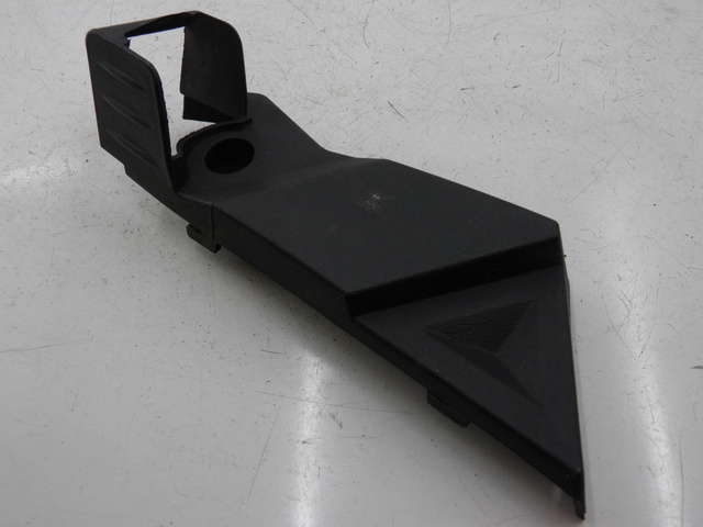 photo de UNTER SITZ VERKLEIDUNG RECHTS EUROCKA MATADOR 4T 50 (2010 - 2016) - Hauptansicht