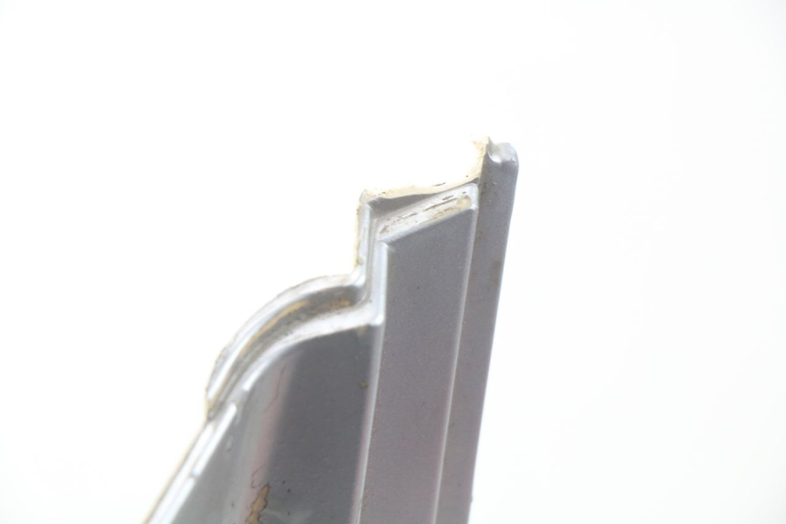 photo de UNTER SITZ VERKLEIDUNG RECHTS LINTEX FEVER 2T 50 (2009 - 2022) - Alternative Perspektive