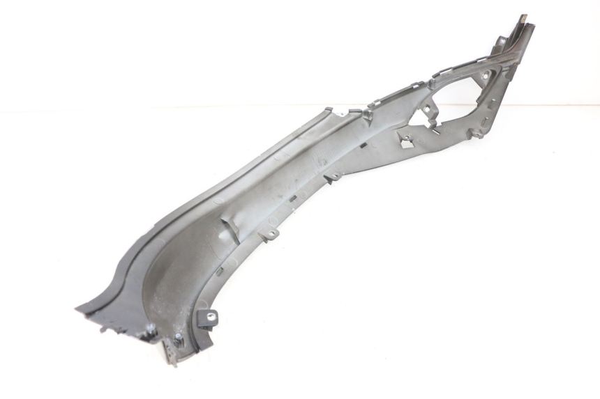 photo de UNTER SITZ VERKLEIDUNG RECHTS SYM FIDDLE 3 III 50 (2014 - 2020) - Alternative Perspektive