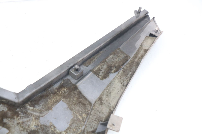 photo de RECHTER SITZBANKDECKEL YAMAHA FJ 3CX 1200 (1986 - 1996) - Detailansicht des Bauteils