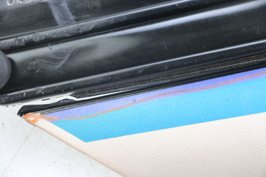 photo de RECHTER SITZBANKDECKEL YAMAHA FJ 3CX 1200 (1986 - 1996) - Detailansicht des Bauteils